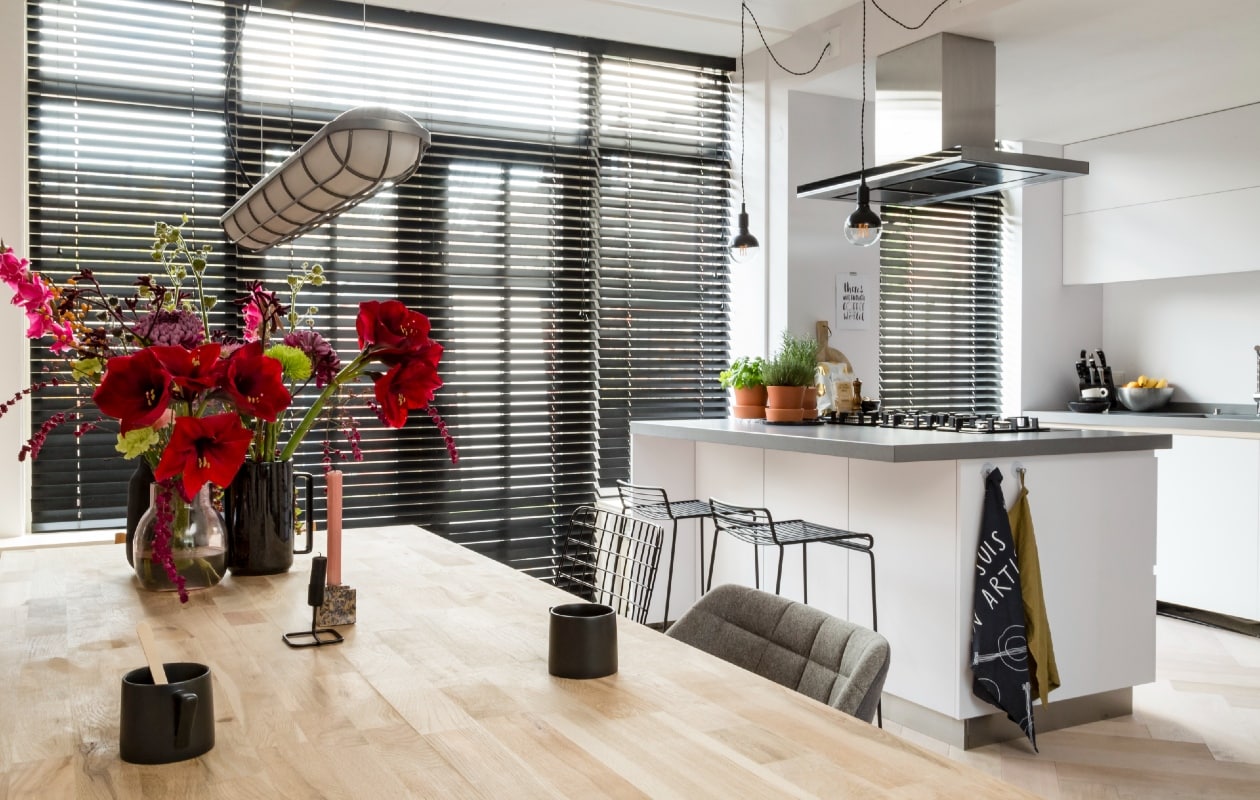 Optimale Verlichting Boven Het Keukenblad: Functionaliteit en Sfeer Gecombineerd